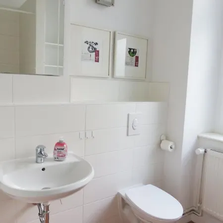 Schoene Ferien Im Prenzlberg Ela * ברלין